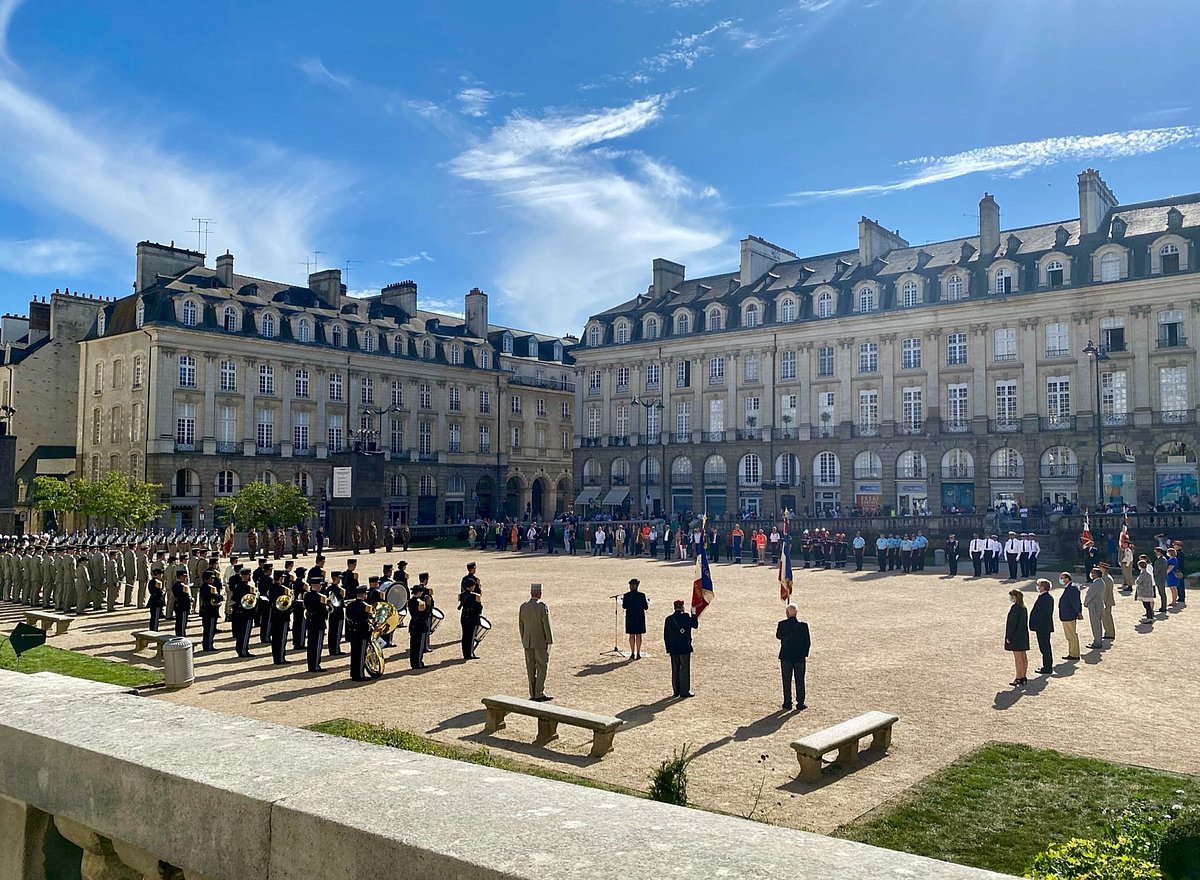 Cérémonie anticipée de la fête nationale à Rennes Cérémonie anticipée de la fête nationale à Rennes