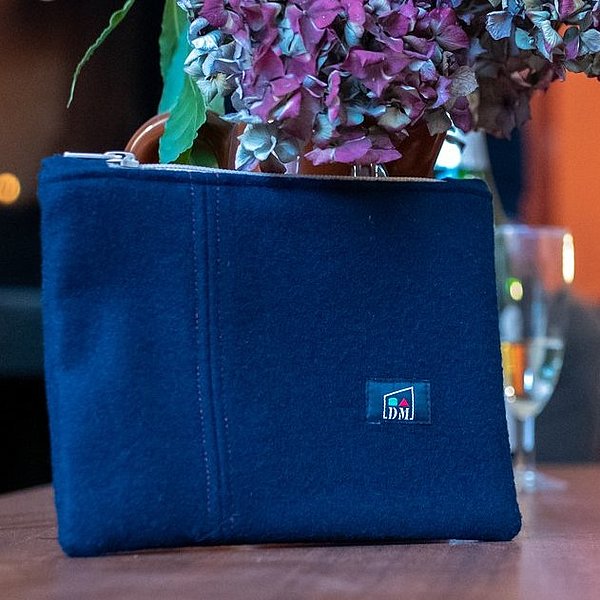 BOUEE - Petite pochette en manteau en laine recyclé