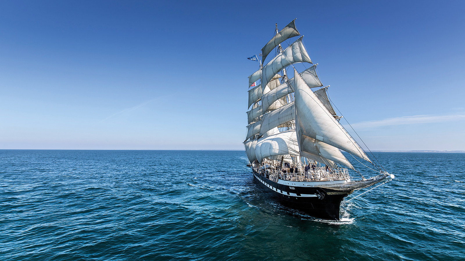 Belem Trois-Mâts de légende - Photo Benjamin Decoin 